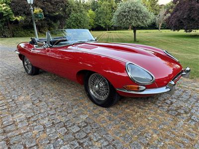 Jaguar+E Type