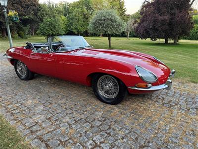 Jaguar+E Type