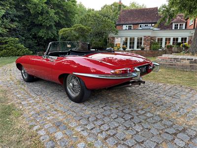 Jaguar+E Type