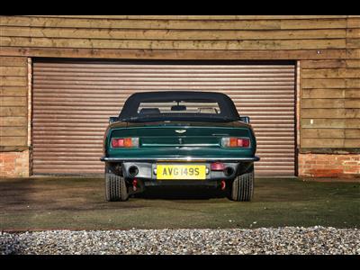 Aston Martin+V8 Volante