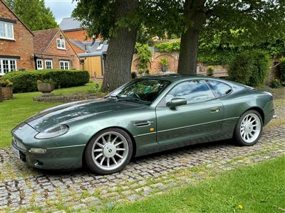 Aston Martin+DB7