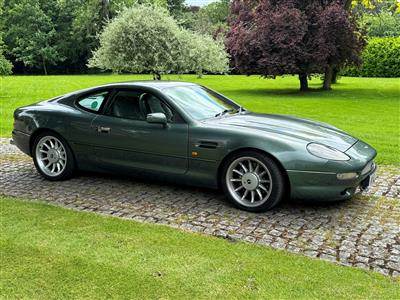 Aston Martin+DB7