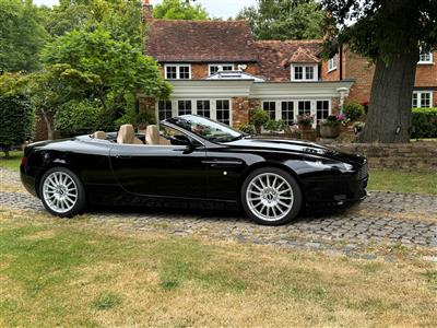 Aston Martin+DB9