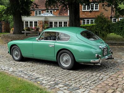 Aston Martin+DB2/4