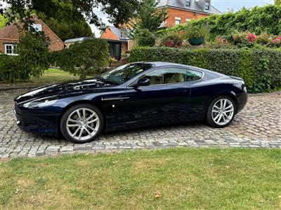 Aston Martin+DB9