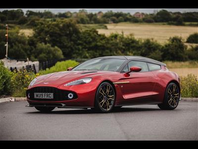 Aston Martin+Vanquish Zagato