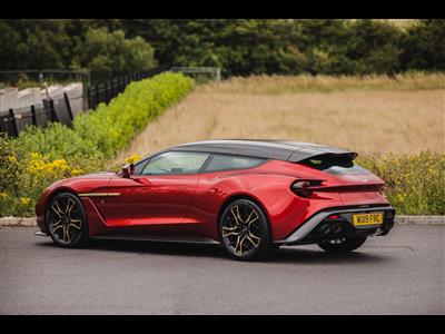 Aston Martin+Vanquish Zagato