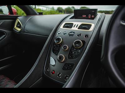 Aston Martin+Vanquish Zagato