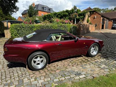 Aston Martin+Virage Volante