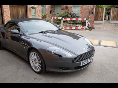 Aston Martin+DB9