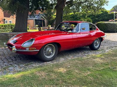 Jaguar+E Type