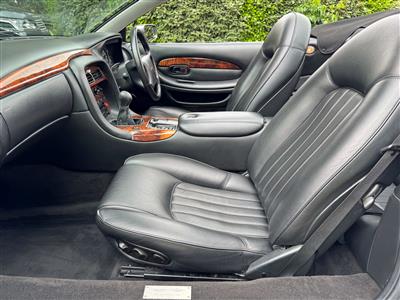 Aston Martin+DB7i6