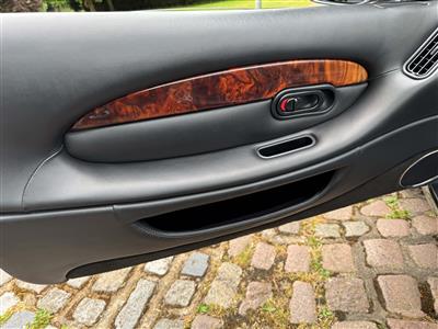 Aston Martin+DB7i6