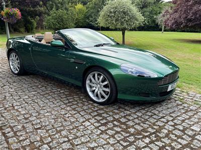 Aston Martin+DB9