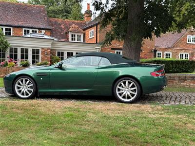 Aston Martin+DB9