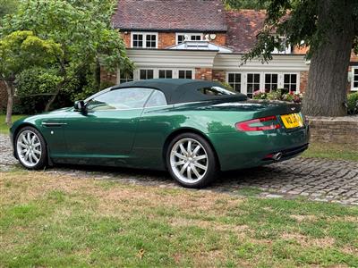 Aston Martin+DB9
