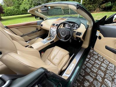 Aston Martin+DB9