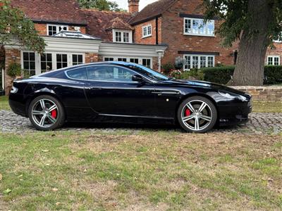 Aston Martin+DB9