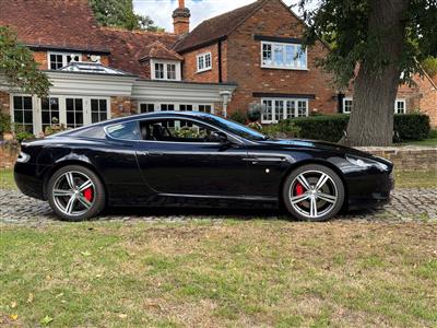Aston Martin+DB9