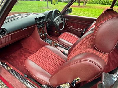 Mercedes Benz+280SL