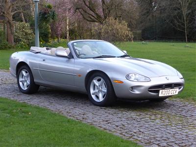 Jaguar+XK8 Convertible