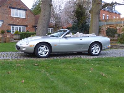 Jaguar+XK8 Convertible