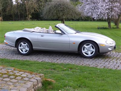 Jaguar+XK8 Convertible