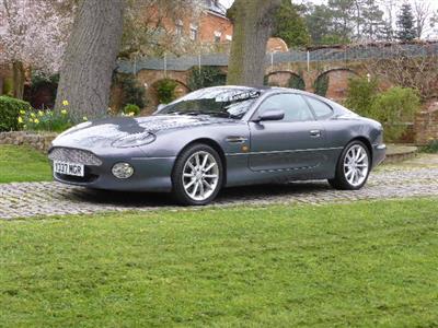 Aston Martin+DB7