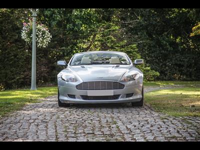 Aston Martin+DB9