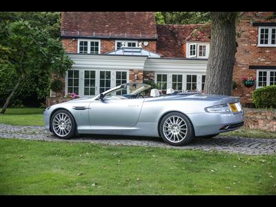 Aston Martin+DB9