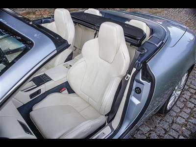 Aston Martin+DB9