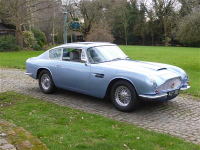 Aston Martin+DB6