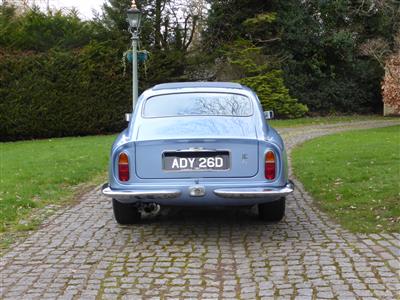 Aston Martin+DB6