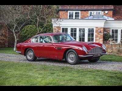 Aston Martin+DB6