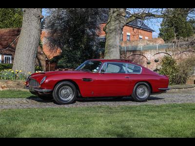 Aston Martin+DB6