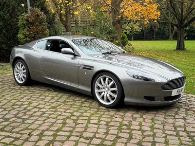 Aston Martin+DB9