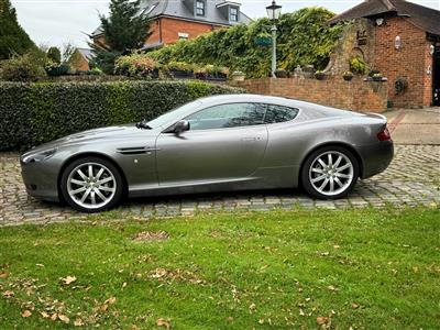 Aston Martin+DB9