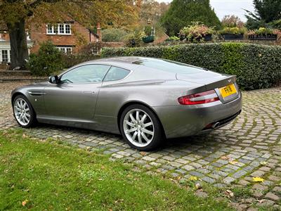 Aston Martin+DB9