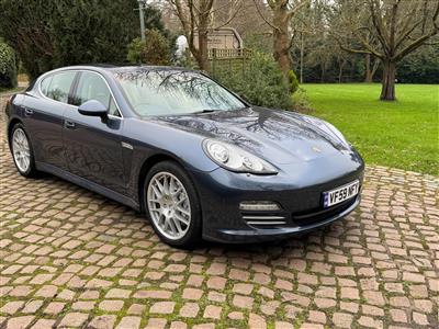 Porsche+Panamera 4S