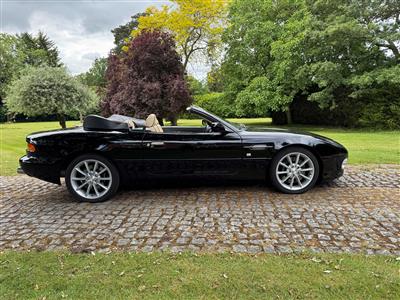 Aston Martin+DB7