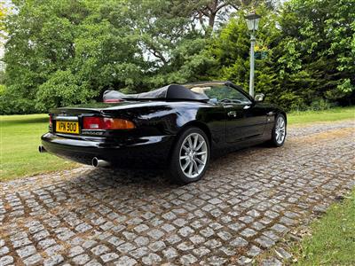 Aston Martin+DB7