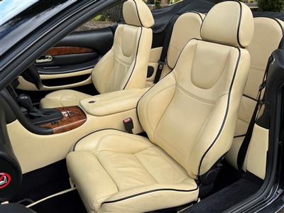Aston Martin+DB7