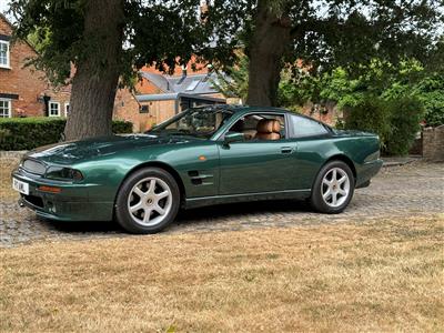 Aston Martin+V8 Coupe