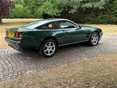Aston Martin+V8 Coupe