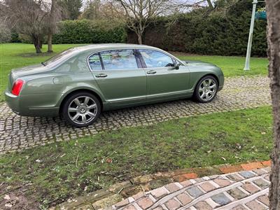 Bentley+Continental Flying Spur