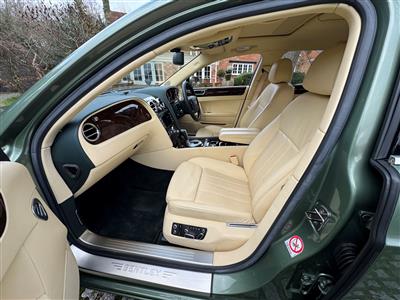 Bentley+Continental Flying Spur