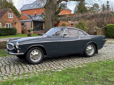 VOLVO+P 1800
