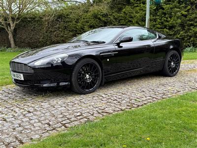 Aston Martin+DB9