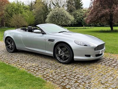 Aston Martin+DB9