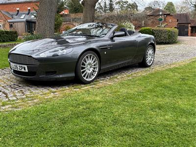 Aston Martin+DB9